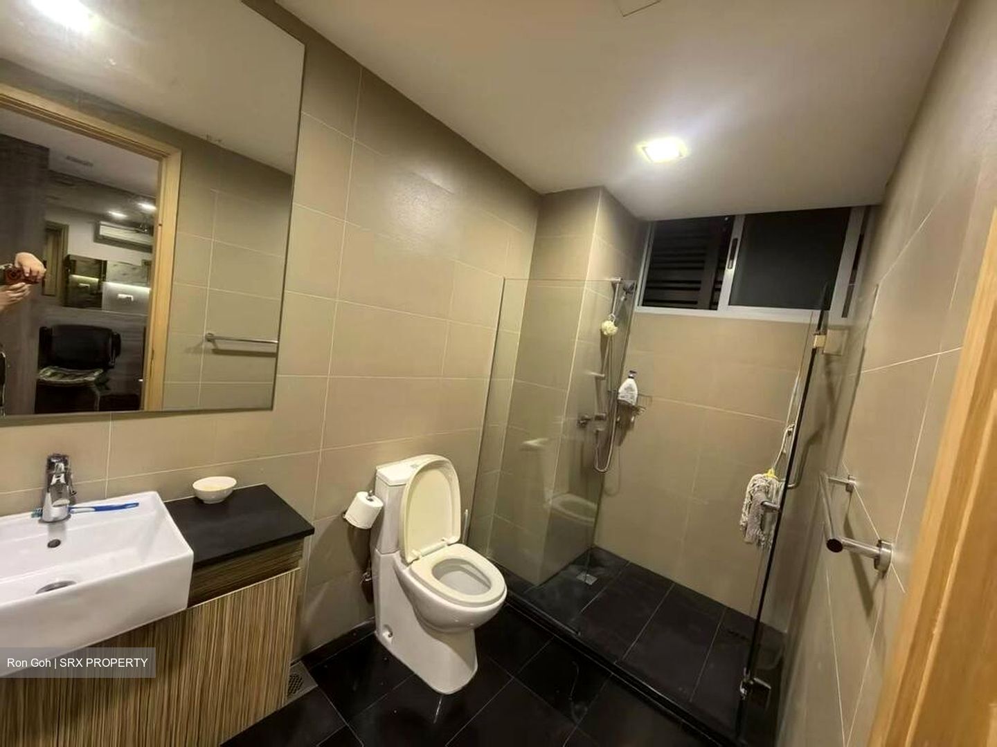 Charlton Residences (D19), Terrace #524117371